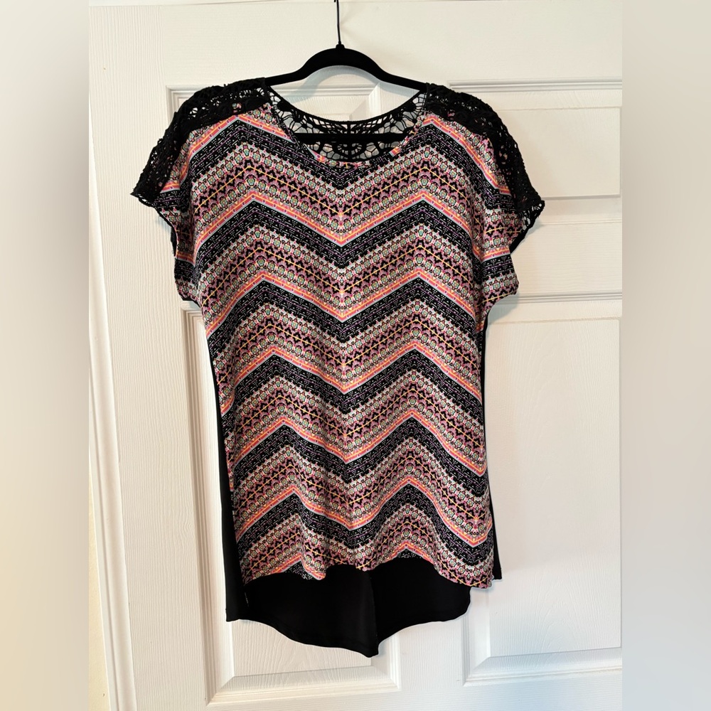 Cato Black and Pink Chevron Crochet Yoke Short Sleeve Top